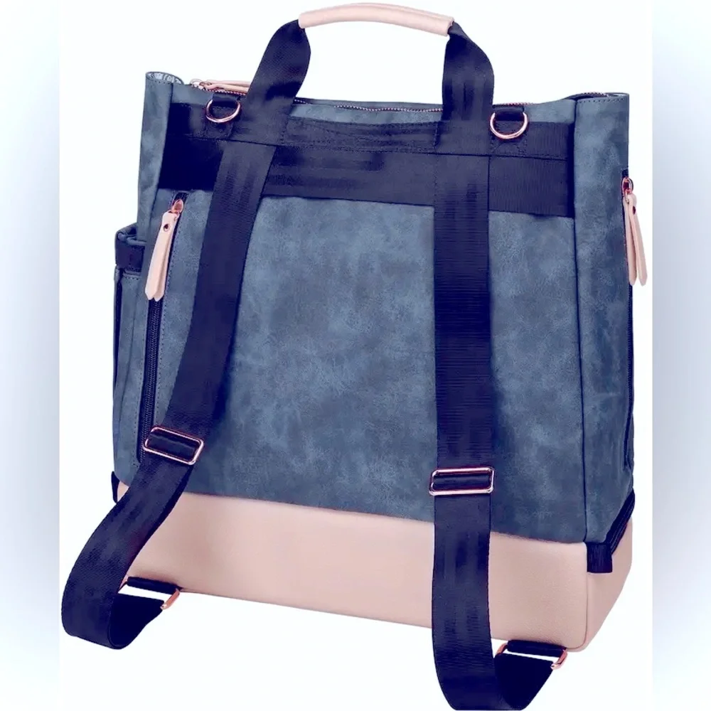 NWOT Petunia Pickle Bottom Pivot Diaper Backpack Blue & Blush